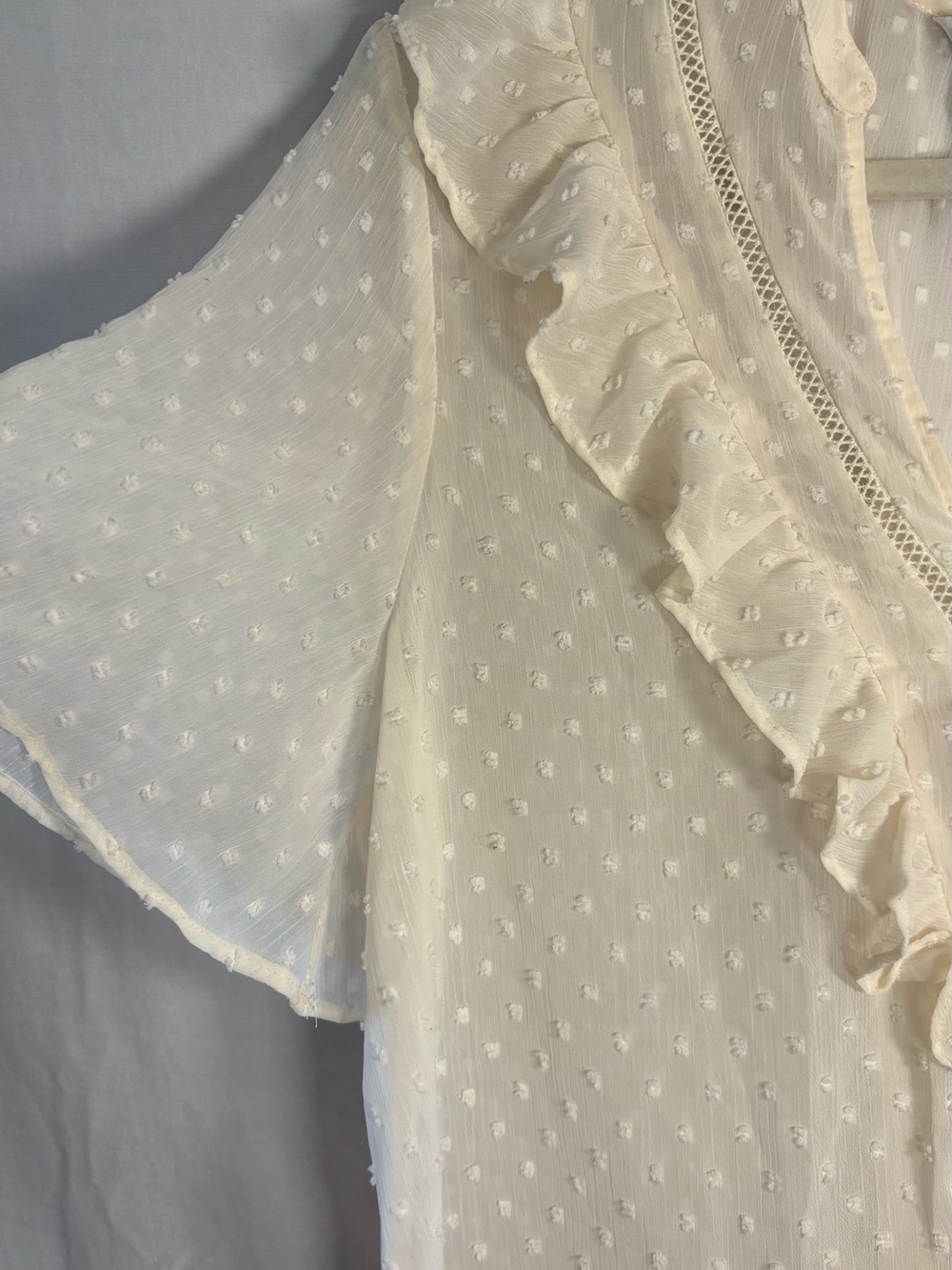 ZARA Ivory Dot Ruffle Button-Front Blouse - Picture 4 of 10